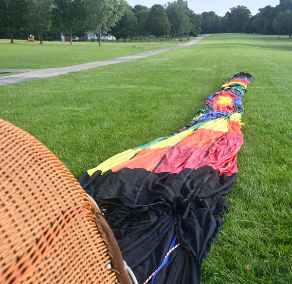 Wicker Gondola and Envelope Layout